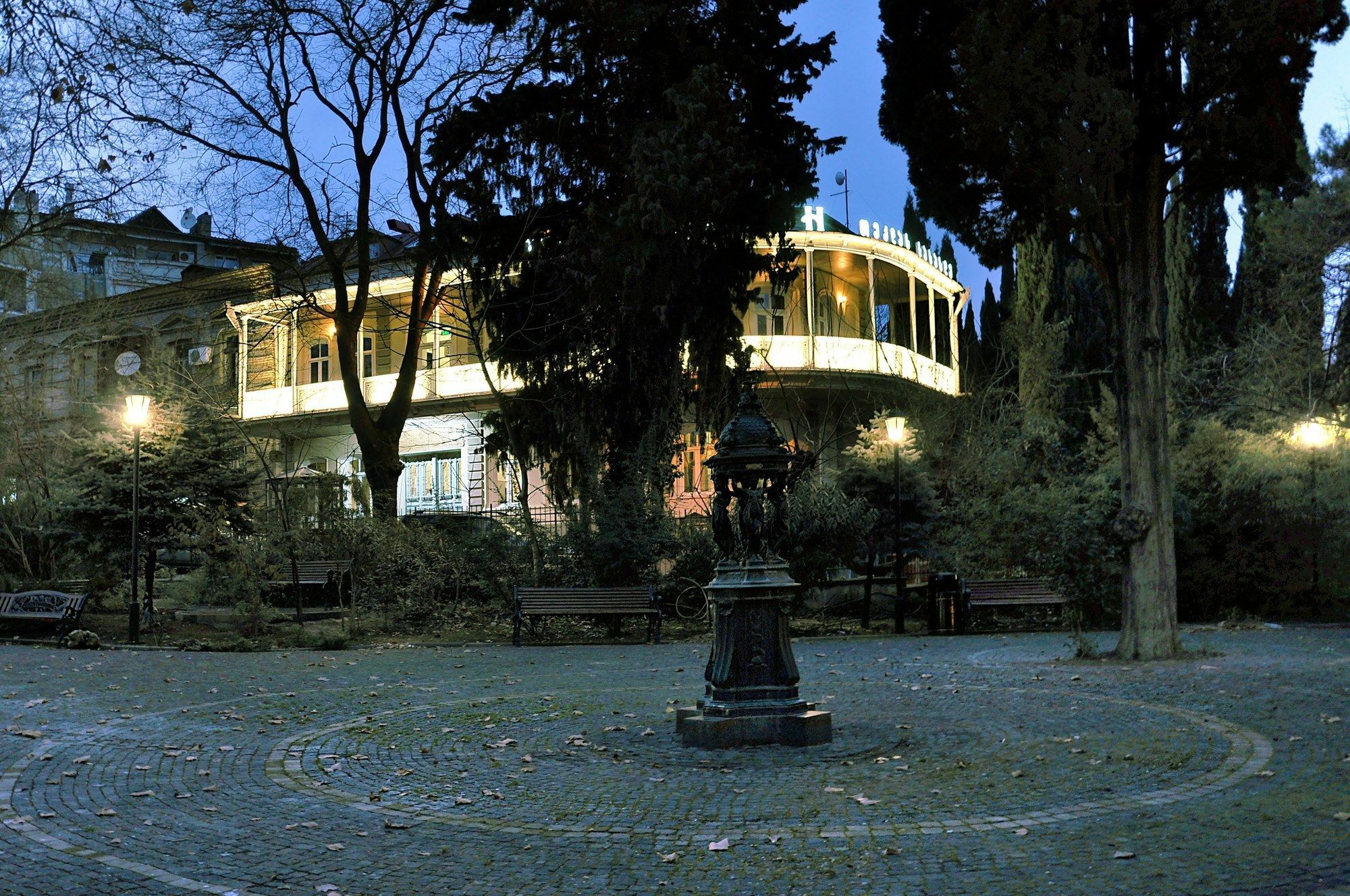 Tekla Palace By Urban Hotels Tbilisi Exteriör bild